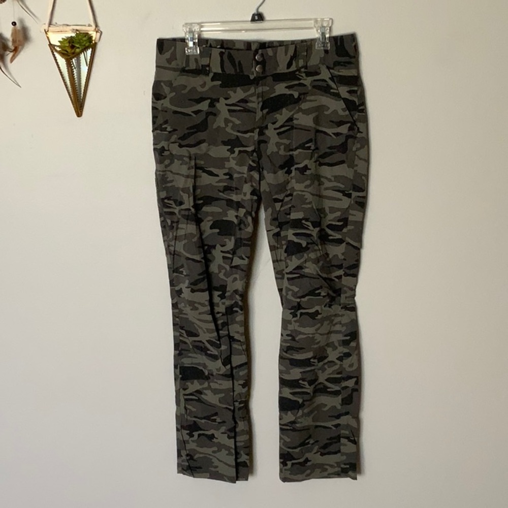 Columbia Camo Hiking Pants